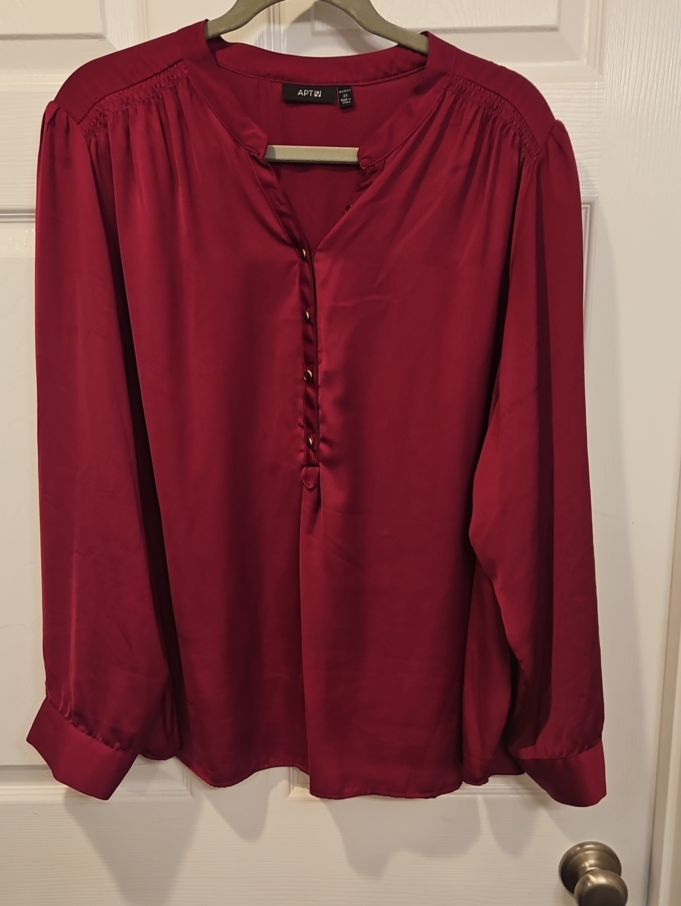 Apt. 9 Women's Magenta Button-Front Blouse
